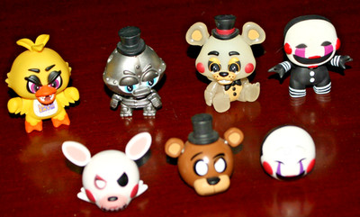 Lot 7 Five Nights At Freddy s FNAF Figures Funko - 3 are Heads - 2'' Endoskeleton