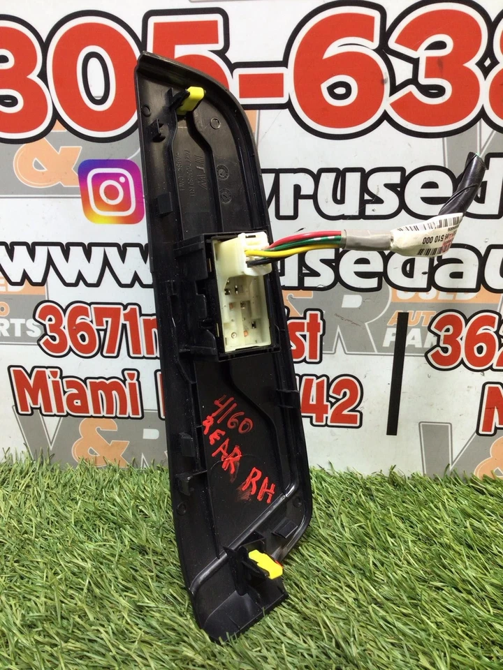 ✅ 2015 TOYOTA CAMRY Rear Right Side Door Window Switch Pn: 74271-06480 Rh OEM Foto 2 de 4