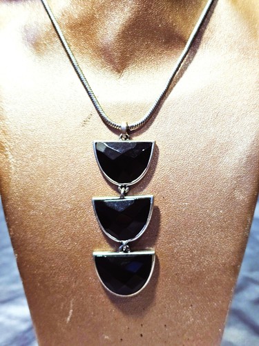 Lucky Brand Black Triple Pendant Necklace Silver Tone Mesh Chain