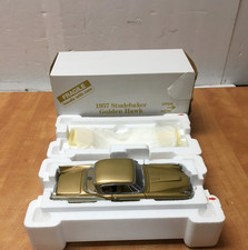 Danbury Mint 1957 Studebaker Golden Hawk 124 Scale Gold Box