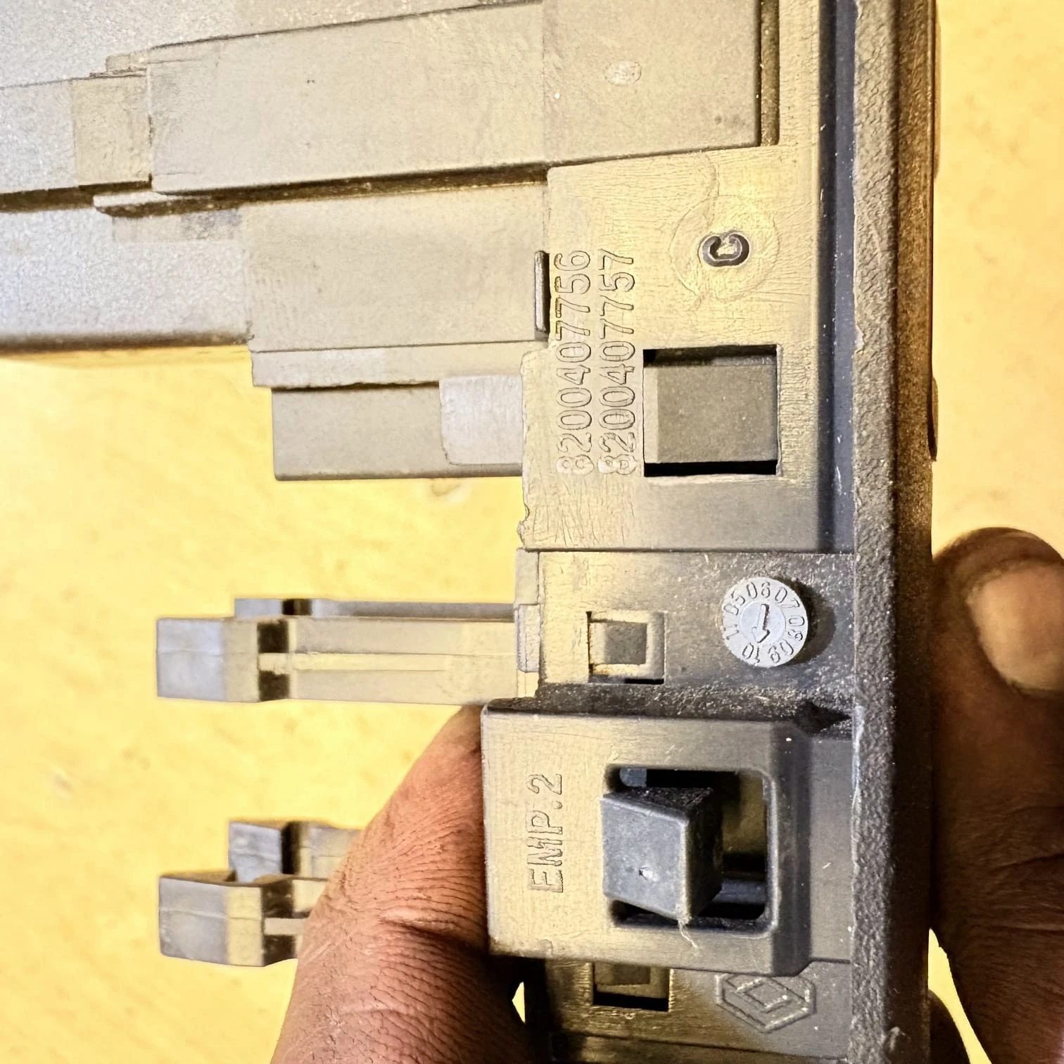 Renault Clio switch panel moulded part numbers 8200407756 and 8200407757