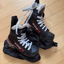 Ice Skates CCM JETSPEED FT340 Ice Hockey Skates Size 12Y EU 30 Nice Condition