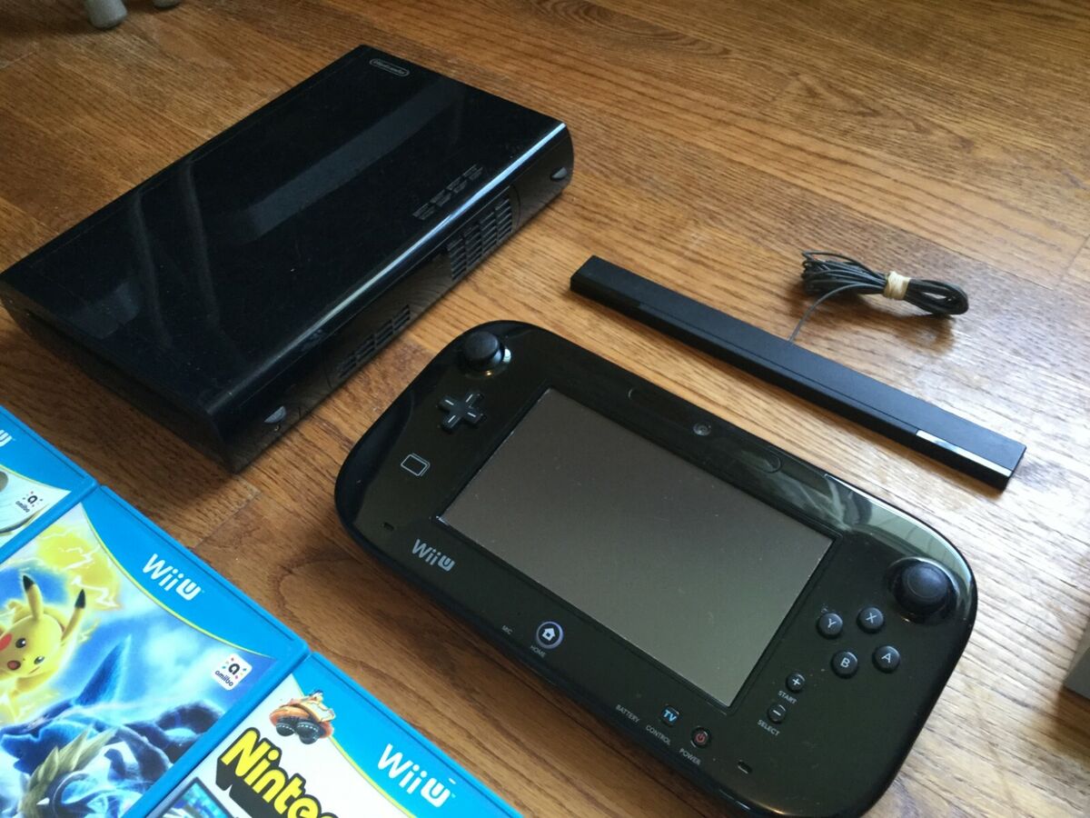 READ LISTING! Nintendo Wii U Deluxe 32GB Black System Console+CHOOSE 1 GAME  USA 709009997532