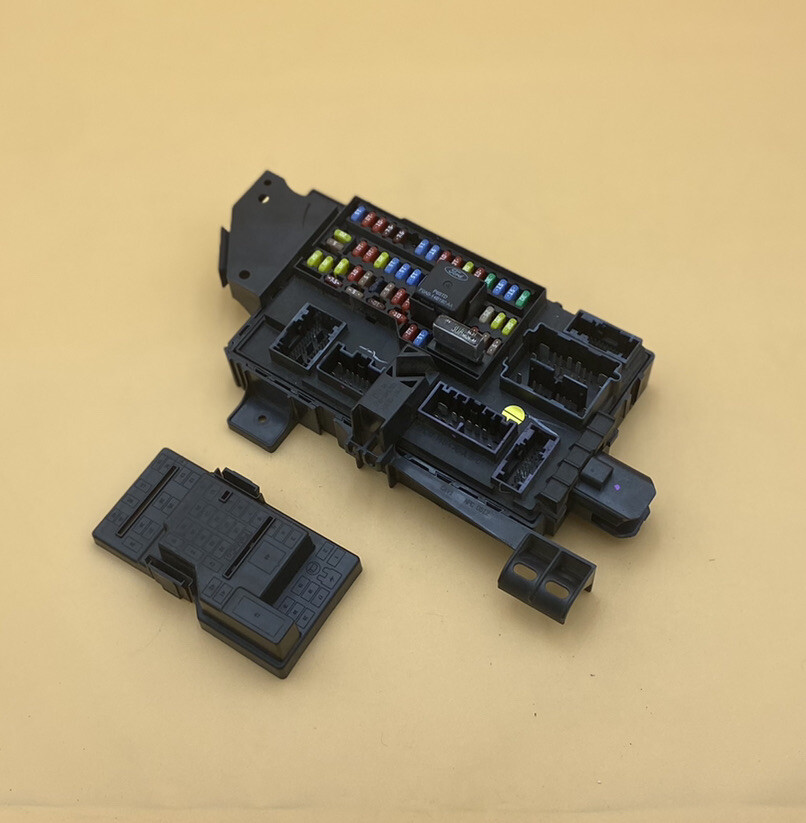 2008 ford f350 cigarette lighter fuse 2008 Ford F250 F350 Super Duty BCM SJB Smart Under-Dash Fuse Box  7C3T-15604-BN
