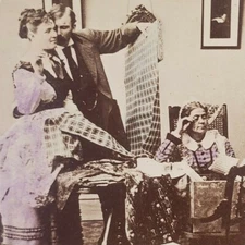 Stereoscope Ad Grandma Reading Instructions Looking At Fabric Stereoview E376