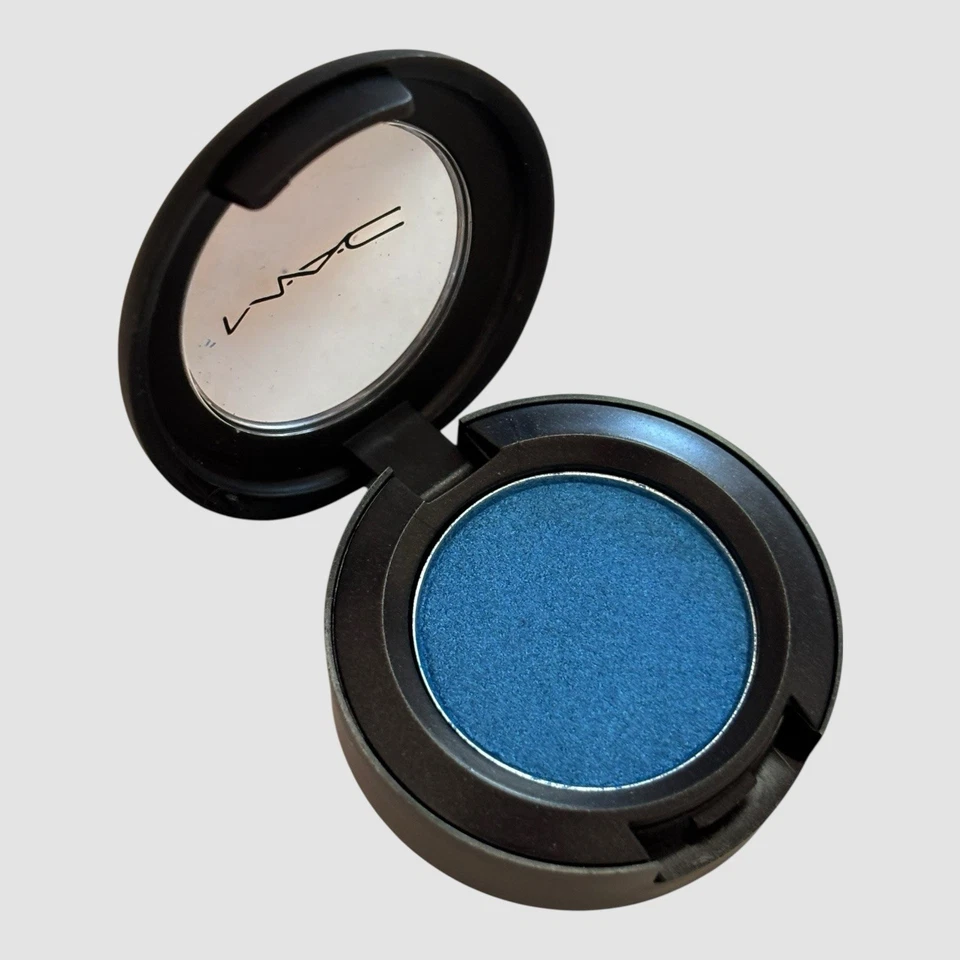 MAC Eye Shadow Powder Single, SWEET LUST (lustre) 0.05oz / 1.5g Full Size Boxed - Image 4 of 4