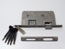 DDR Türschloss Rechts Einsteckschloss + Einbausicherung Schließblech 5 Schlüssel