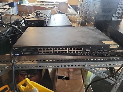 Zyxel ES-2024PWR L2 Managed Ethernet Switch with Cord Great Cond Fast Shipping!