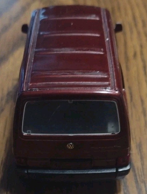 VOLKSWAGEN CARAVELLE VW Van SCHABACK 1060 1:43 Made in Germany