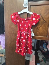 4t brand new snow white dress from the disney store.Item 375