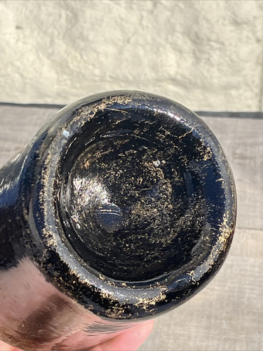 Antica bottiglia di whisky in vetro nero squat utilità scavata grezza 1750-1820 - Foto 3 di 14