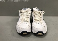 Nike Men Air Monarch IV 415445-111 White/Navy Sneakers Size 10.5