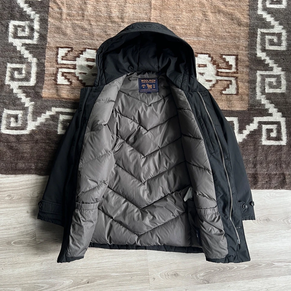 Woolrich John Rich & Bros Men’s Polar Parka Black Down Filled Size M - Image 4 of 4