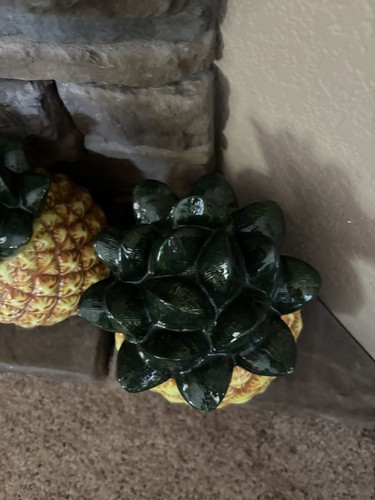 Pineapple Canister Set If 3 Ceramic Spiegel 10”, 9”, & 8” - Picture 5 of 11