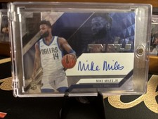 2023-24 Donruss Elite - Pen Pals Mike Miles Jr. #PP-MMJ (AU, RC)