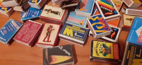 Big Lot Of Greek Box Matches-All Used In Good/Fair Condition - Picture 6 of 6