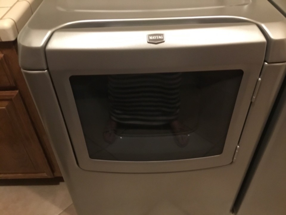 MAYTAG Dryer Bravos Quiet Series 400 W/Steam Silver Electric Plugin