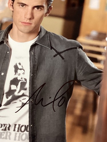 (SSG) Foto a Color 8X10 Firmada por MILO VENTIMIGLIA "Héroes - This is Us" - Certificado de autenticidad JSA - Imagen 3 de 5