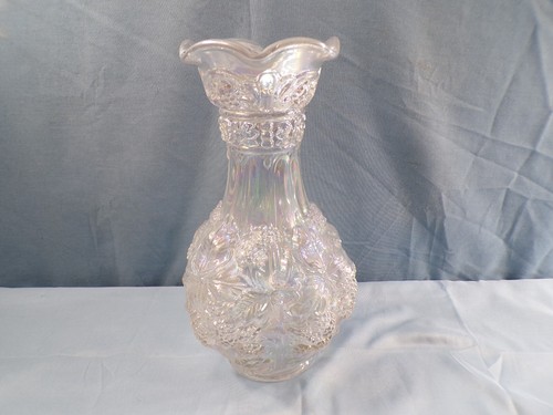 Imperial White Clear Carnival Glass Loganberry Vase 10" Tall - Picture 7 of 7