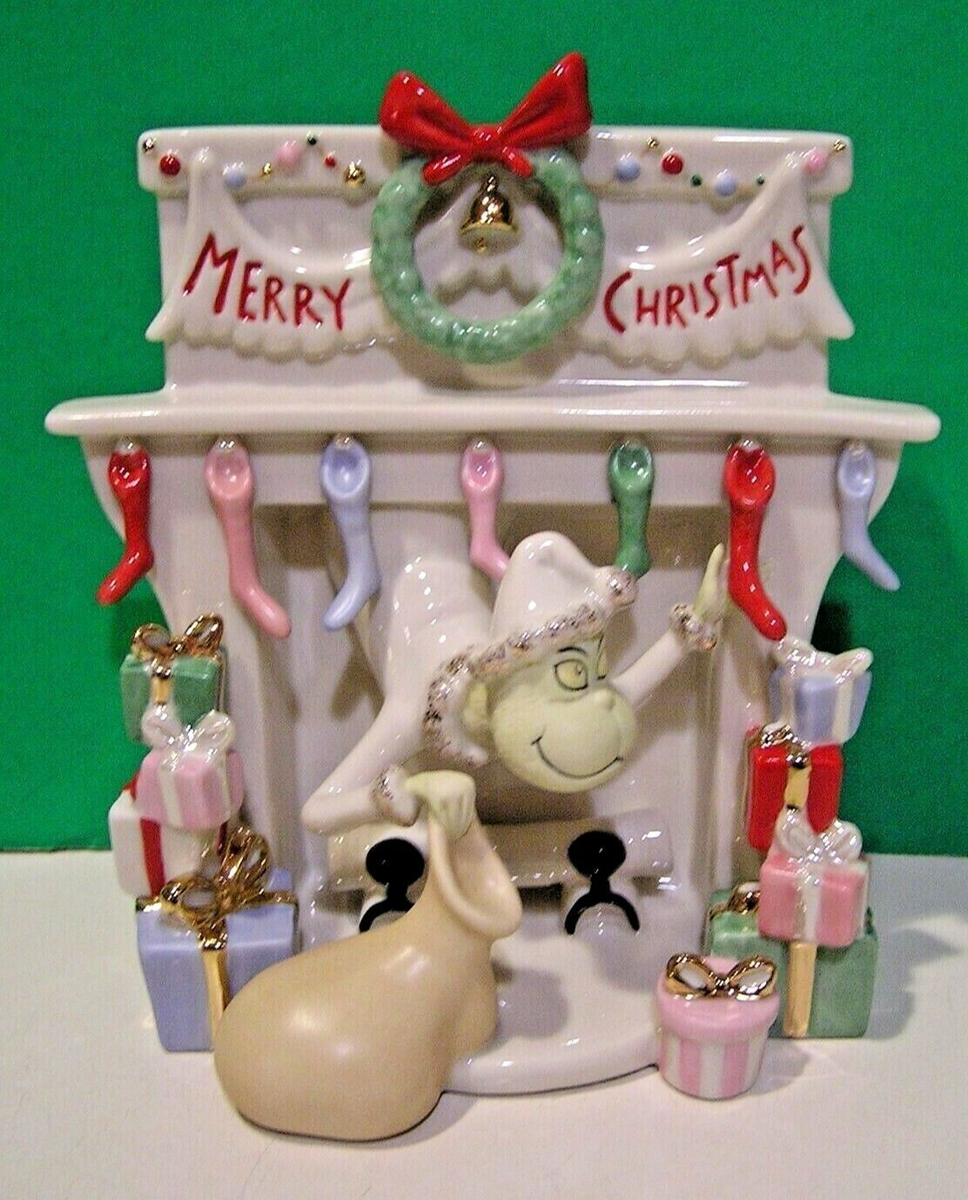 LENOX GRINCH STEALS THE STOCKINGS Whoville Fireplace sculpture NEW
