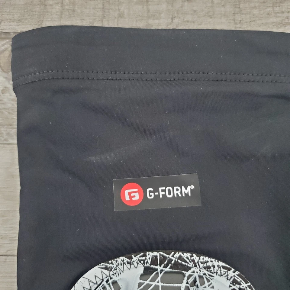 G-Form Pro-X3 SmartFlex® Coderas-Par Mediano (bíceps MÁS ANCHO): 32 - 34,5 cm. Foto 4 de 4