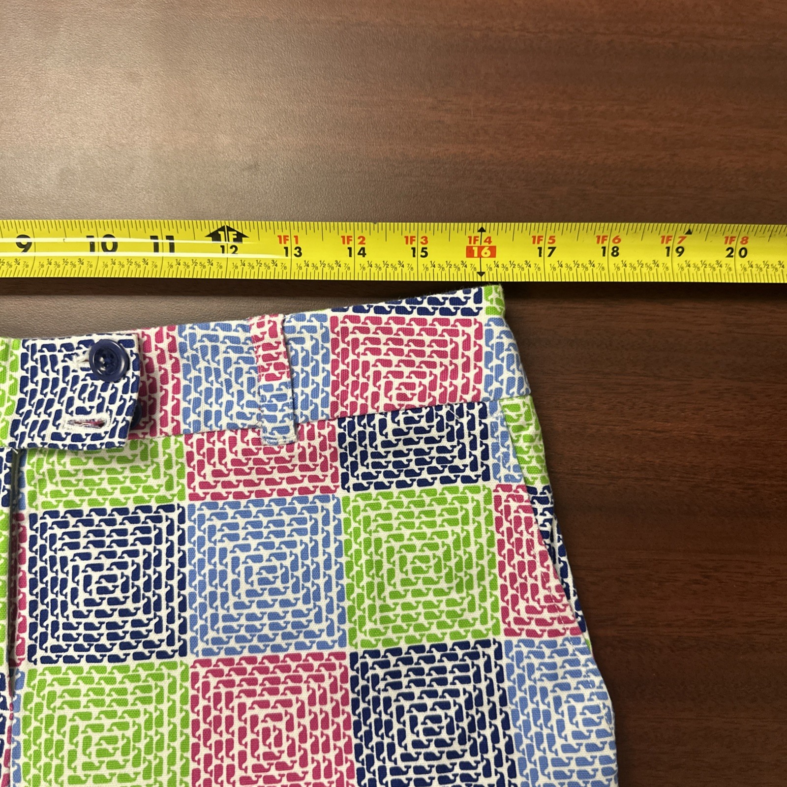 Vineyard Vines Daybreak Patchwork Whale Logo Shor… - image 4