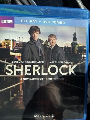 Sherlock Season One 1 BBC 2 Discs Blu-Ray Benedict Cumberbatch, Martin Freeman