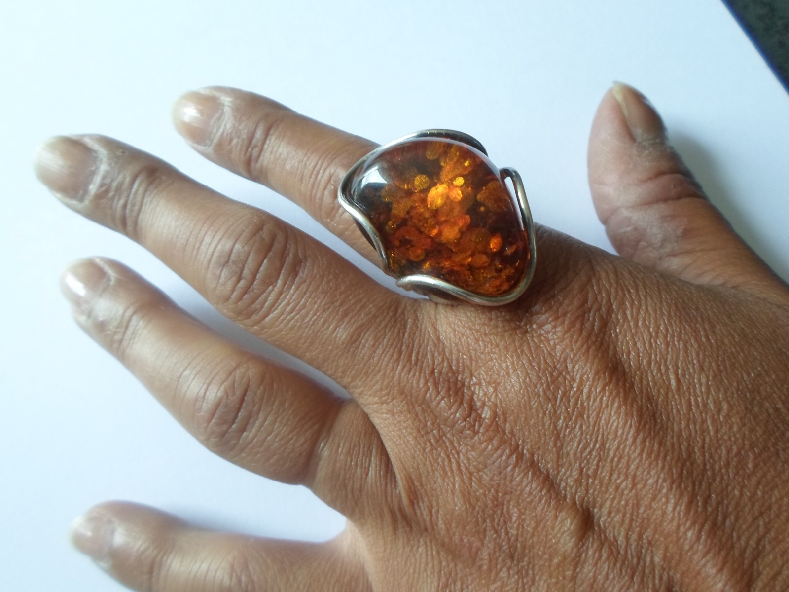 solid silver ring, large amber cabochon with incl… - image 2