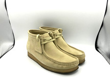 Clarks Wallabee Boot Maple Suede - Mens size 10
