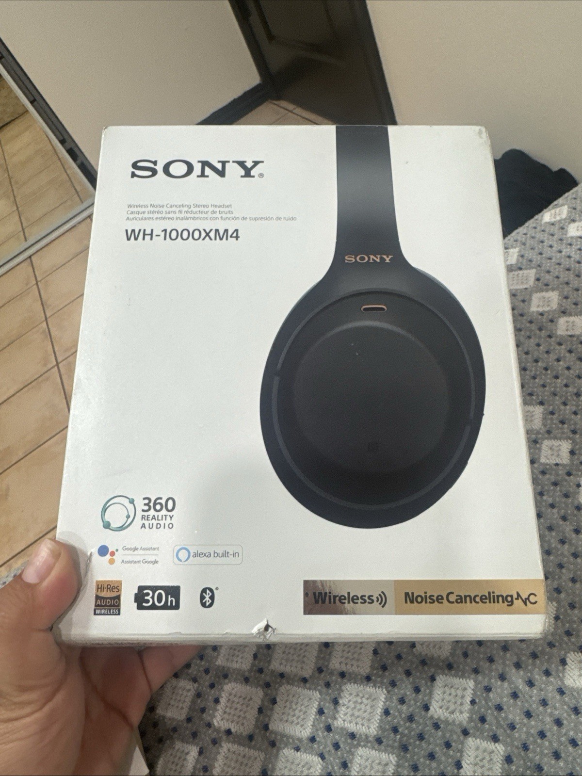 Sony WH-1000XM4 Wireless Noise Cancelling Bluetooth Headphones Black-image