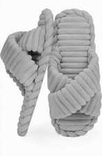 Women  s size 7  8 slippers solid Gray crisscross Plush open toe Comfort