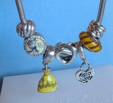 Pandora Armband Kugelverschluss + 7 orig. Charms Bella