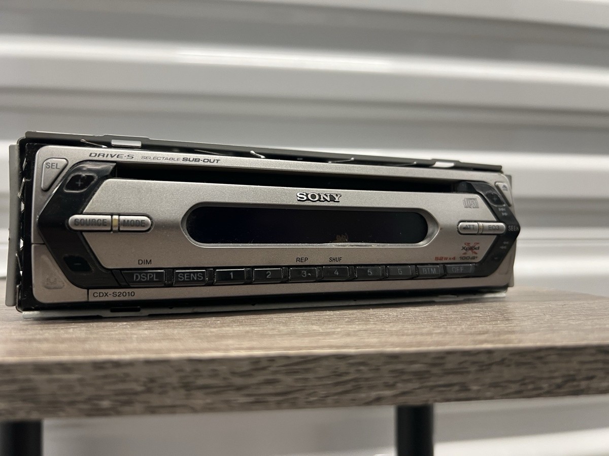 Sony Xplod Cdx-s2010 Am Fm CD Player Vintage Y2K Car Stereo Radio
