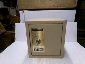 Safemark Commercial Safe Wall Or Floor Safe S10