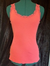 Pink ribbed tank top with lace trim size