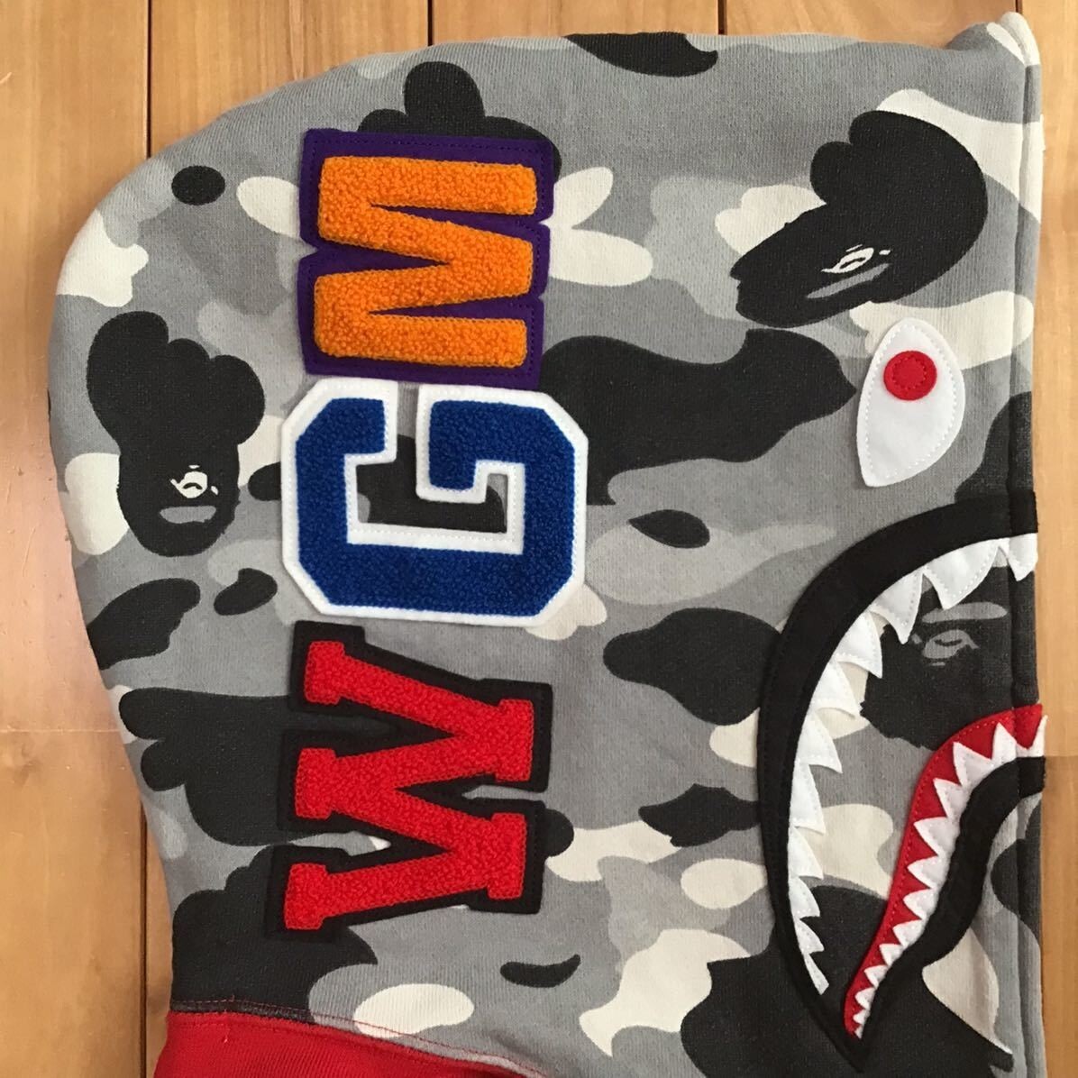 Picture 4 of 9