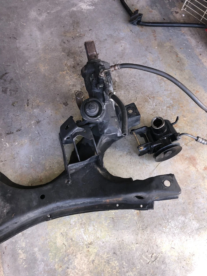 Plymouth GTX 1967 (440) suspensión delantera Foto 2 de 4