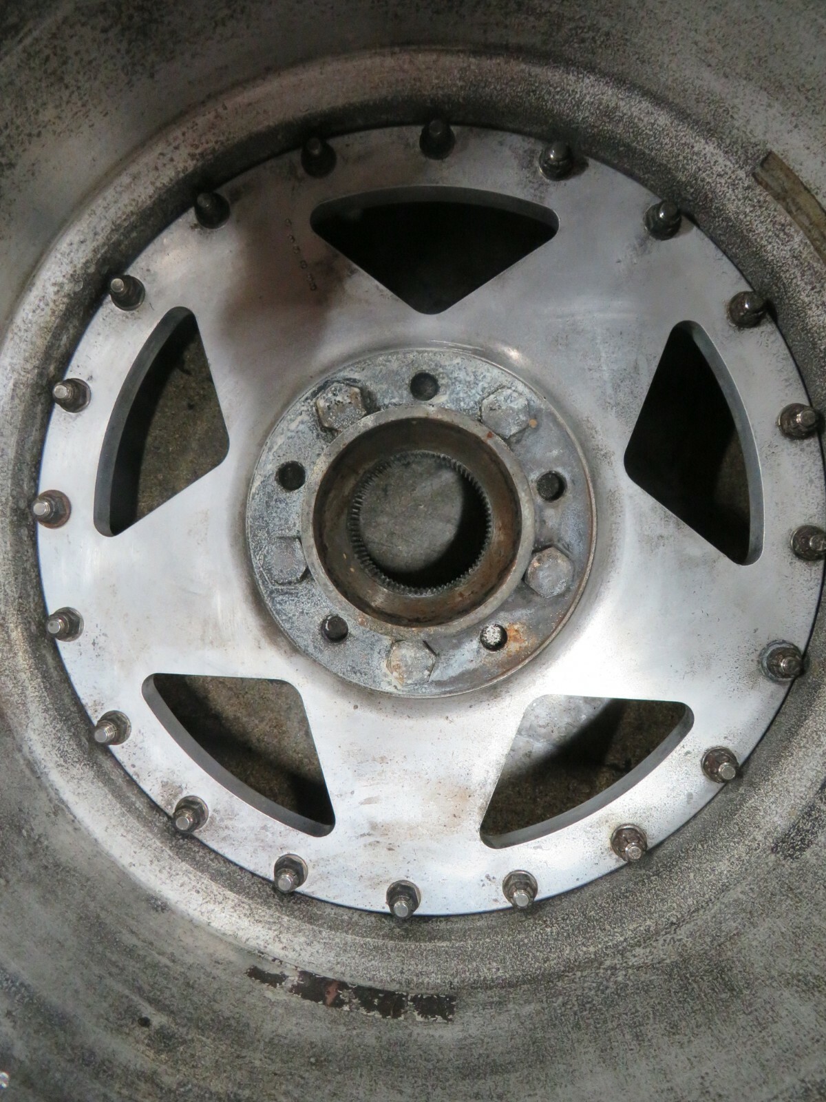Ferrari Testarossa, Wheel, 3 Piece w/ Knock Off Adapter, Aftermarket