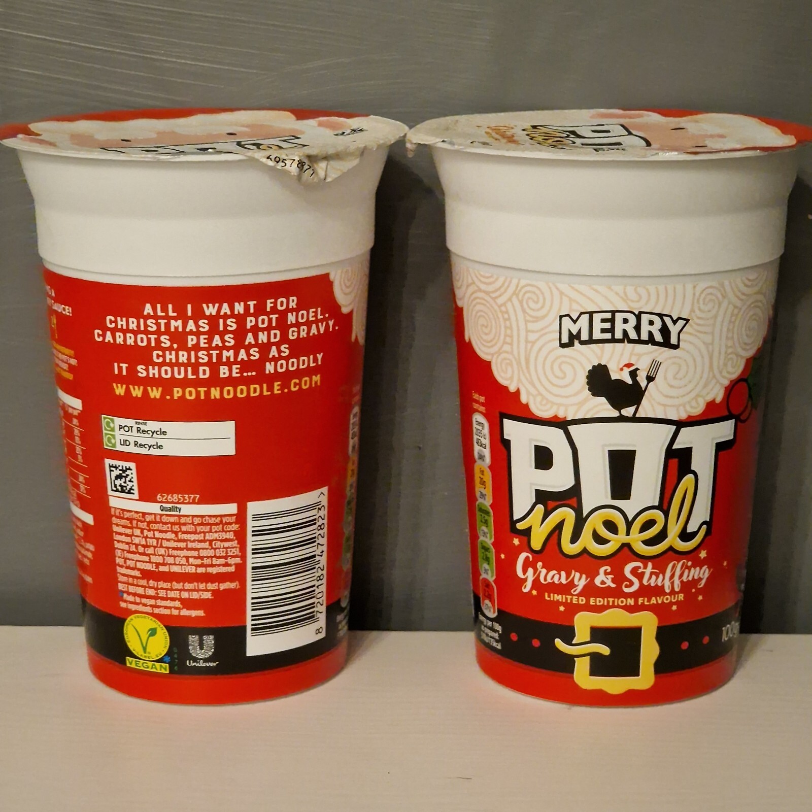 2 x Christmas Dinner Pot Noel Pot Noodle Gravy & Stuffing Vegan