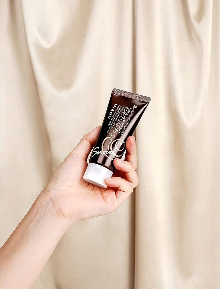 Limpiador de espuma reparadora de caracoles MZ, limpiador facial suave y suave (60 ml) Foto 2 de 4