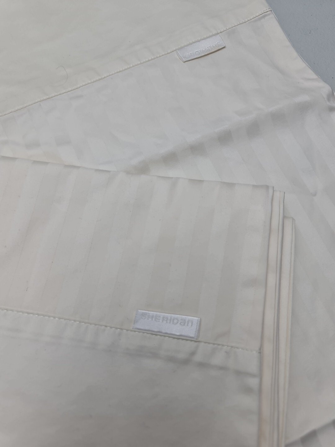 Sheridan Pillowcases Cream Coloured 1 Pair (2) NEVER USED ONLY