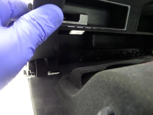 Audi TT Glove Box MK2 08-14 OEM - Bild 6 von 12