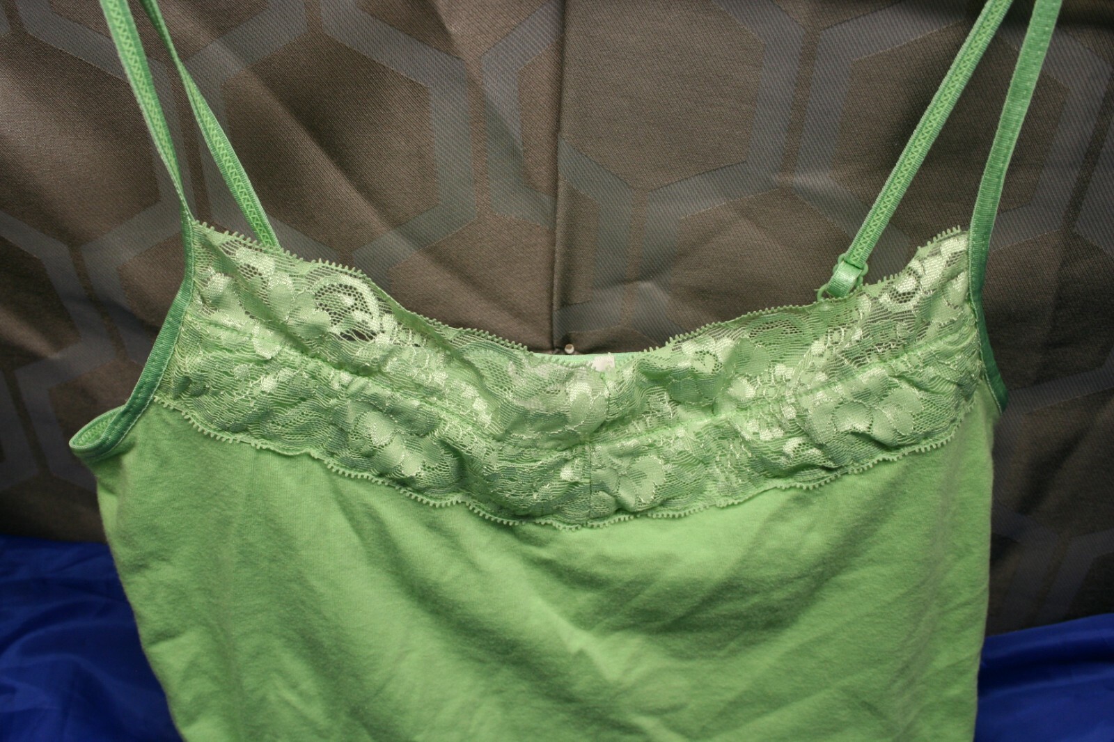 Picture 2 of 7