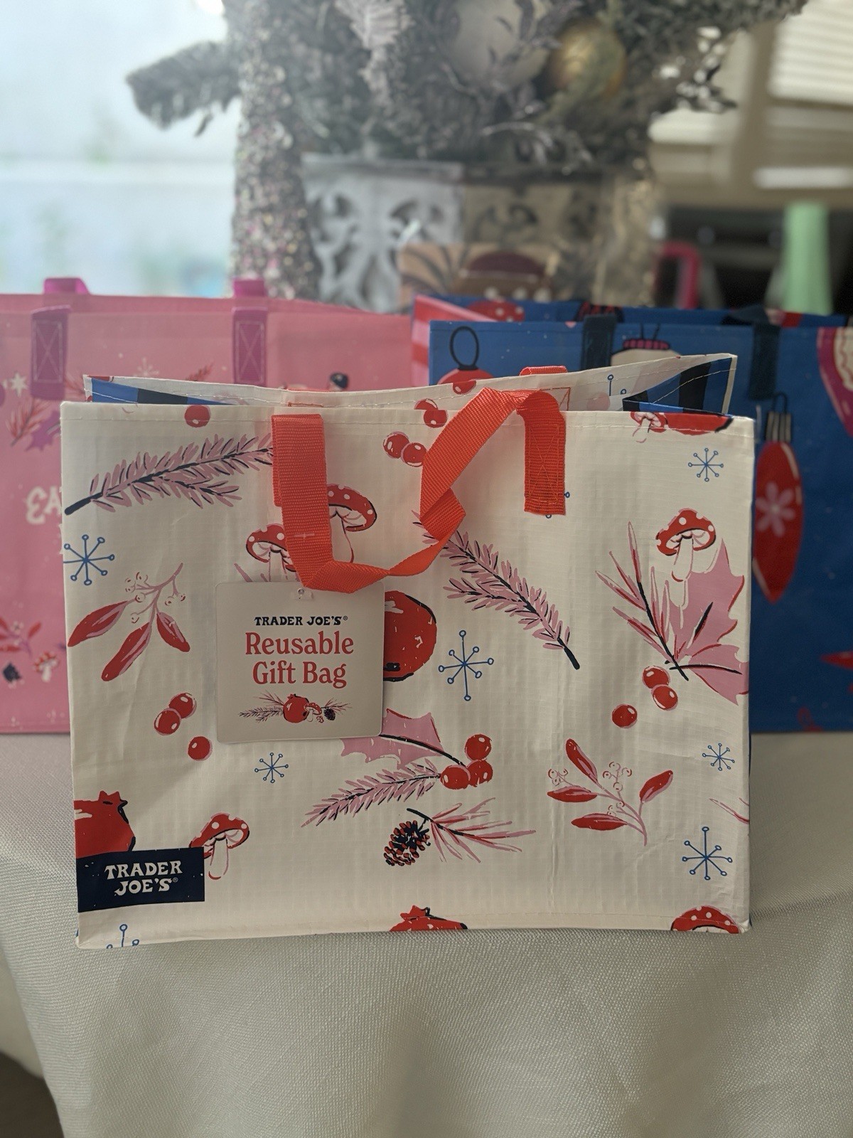 Trader Joes’s Limited Release Holiday Reusable Shopping Tote Bag 3 Set  2025