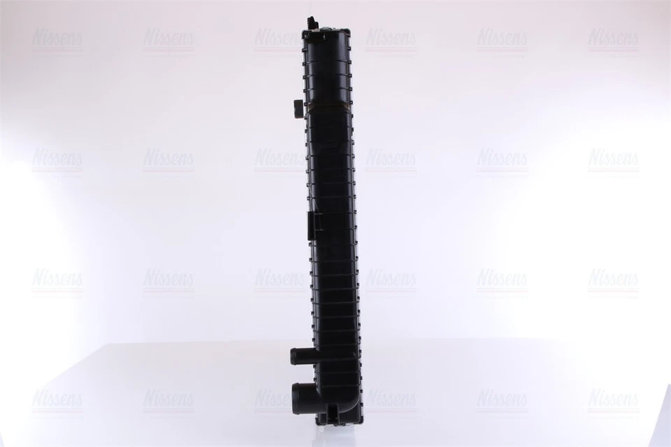 Nissens Coolant Radiator 62692A for MERCEDES-BENZ E-SERIES W210 (1996) E300 3.0  - Изображение 3 из 4