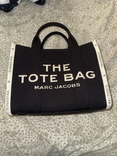 AUTH NWT Marc Jacobs The Jacquard medium Logo Zip Top Cotton Tote In Black