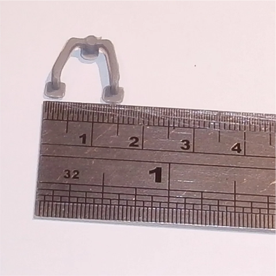 Corgi Toys Sedan Land Rover etc. Tow Bar Grey Plastic - Image 3 of 4