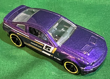 Hot Wheels Ford Mustang G/T 1/64 All Diecast PL2