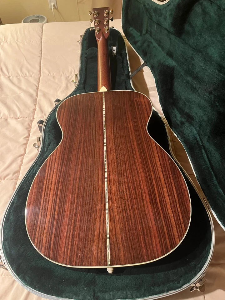 Гитара акустическая Martin 00-28 серии Standard - натуральный стареющий тонер (2025) - Изображение 2 из 4