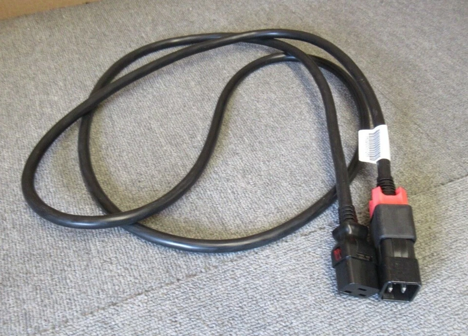 2 x Zonit zLock-zC20-12-aC19-2.5m IEC Dual Locking Cable 2.5M Black C20 To C19 - Image 4 of 4
